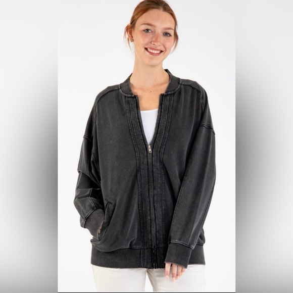 Velvet Jackets & Blazers - Bluevelvet/Women’s NWT Charcoal Zip Up Jacket Size S